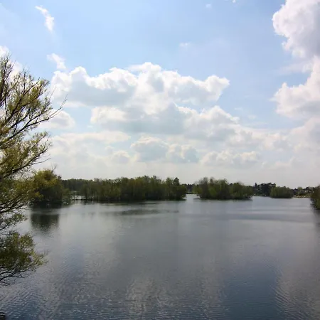 公寓 Am Pruesssee In Guster